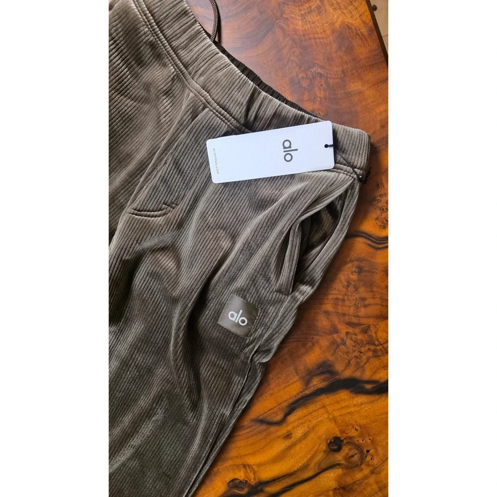ALO YOGA BALLER UNISEX OVERSIZED ATHELEISURE VELOUR  SKATER Y2K RELAXED